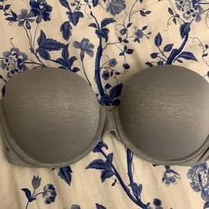 Strapless 34D Bra